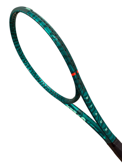 Aryna Sabalenka Personal Wilson Pro Stock Blade 98 (18x20) (V10 Saby edition)